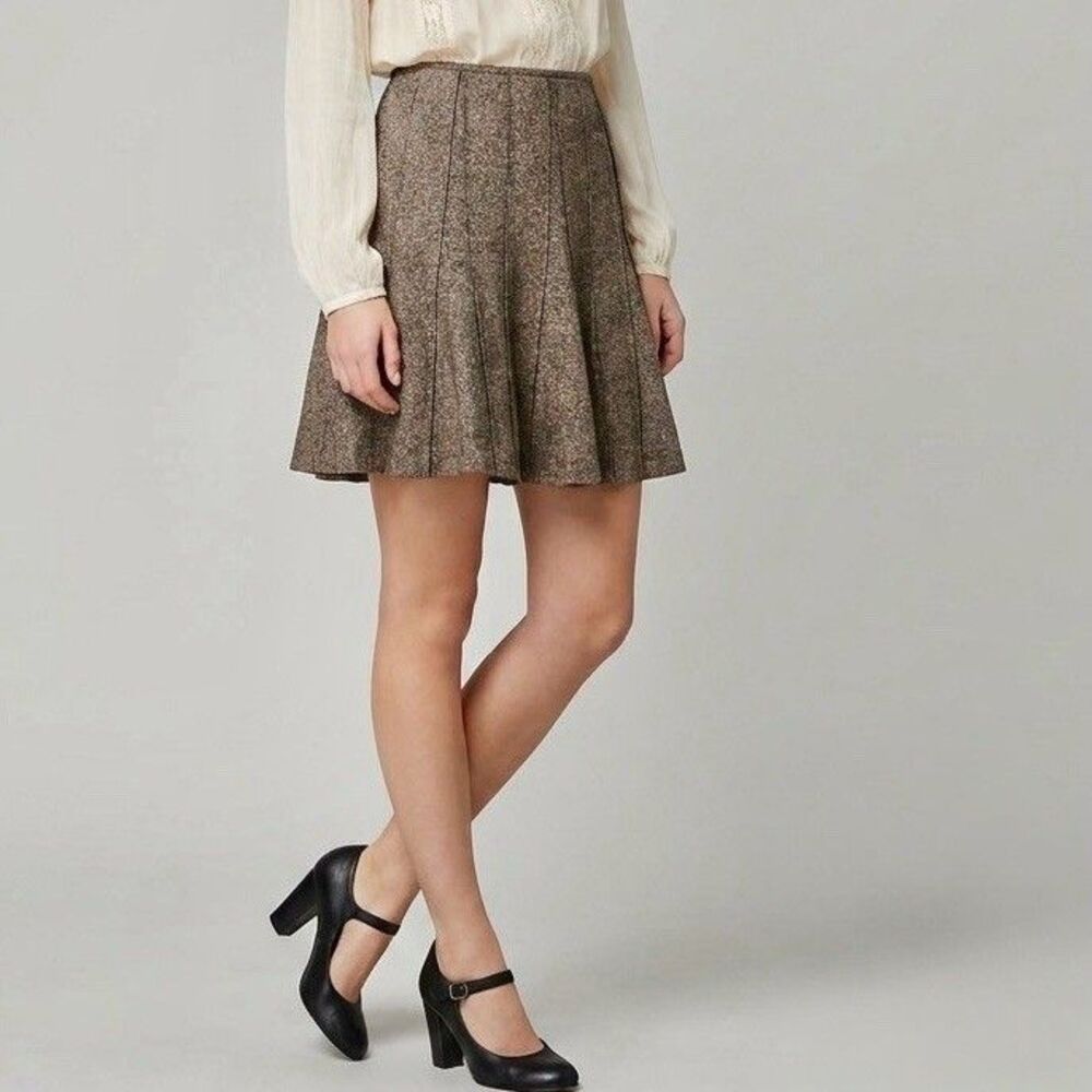 Ann Taylor Wool Blend Skirt 6P Brown 6 Petittes Tweed Herringbone Flounce Fall